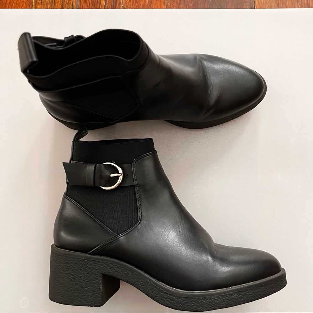 Zara Trafaluc Women's Black Chelsea Boots Block Heel Faux Leather Size 6.5